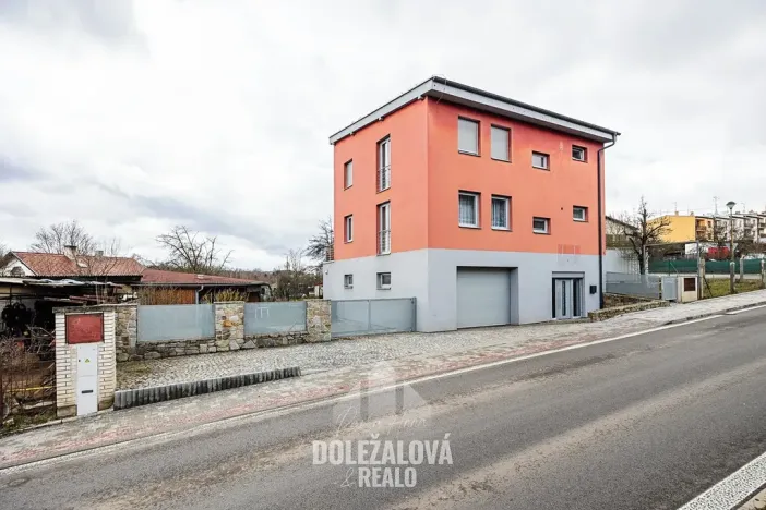 Pronájem kanceláře, Jihlava, Hybrálecká, 64 m2