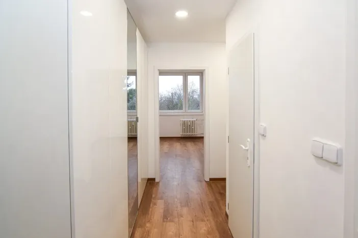 Pronájem bytu 2+kk, Praha - Krč, Vikova, 41 m2