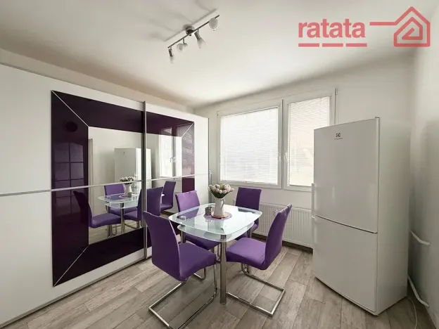 Pronájem bytu 1+1, Chomutov, Kundratická, 33 m2