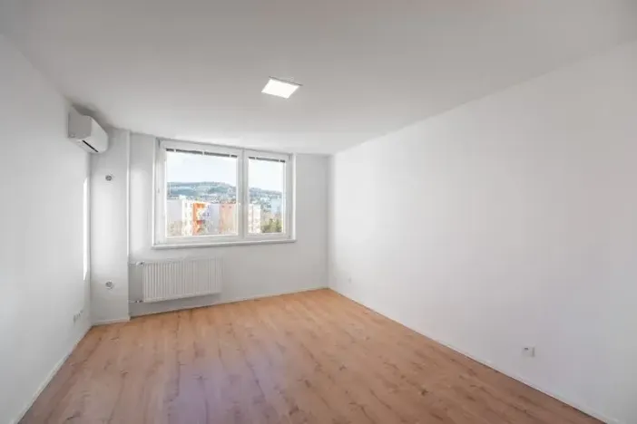 Prodej bytu 4+kk, Zlín, Kúty, 76 m2