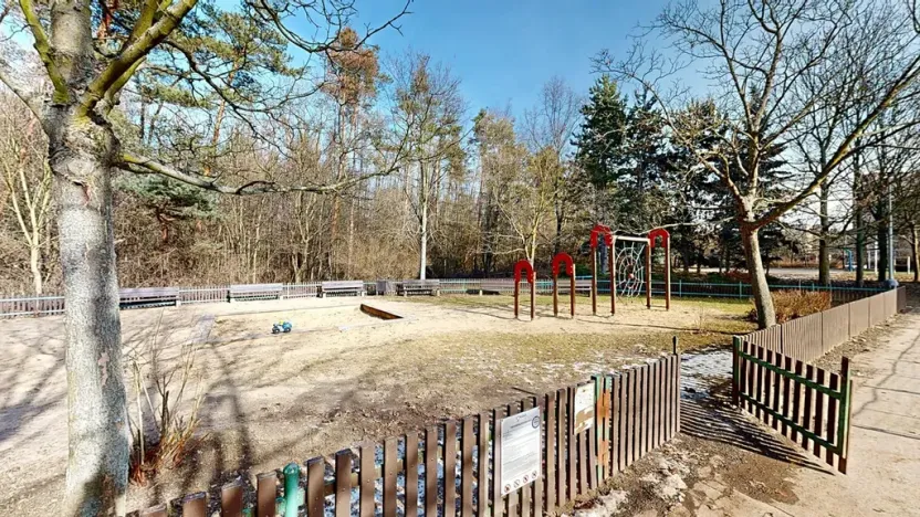 Prodej bytu 3+1, Praha - Hlubočepy, Lamačova, 63 m2