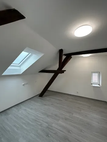 Pronájem bytu 3+kk, Úsobí, 73 m2