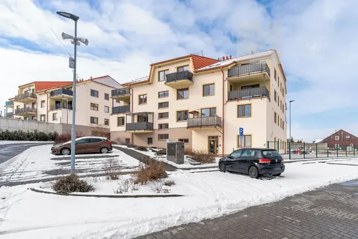 Prodej bytu 3+kk, Holubice, 67 m2
