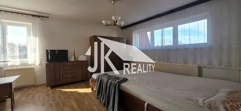 Prodej rodinného domu, Tršice, 244 m2