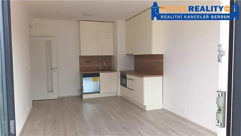 Pronájem bytu 2+kk, Beroun, Na Parkáně, 66 m2
