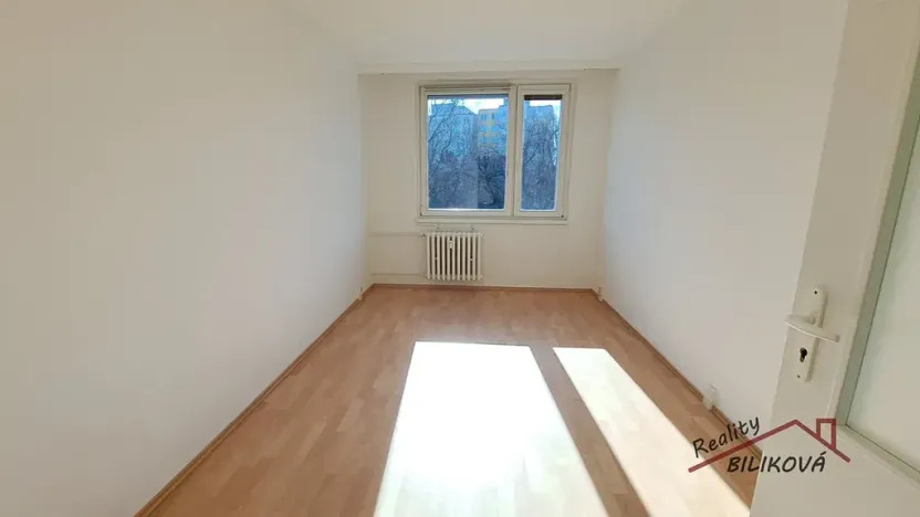 Prodej bytu 2+kk, Praha - Bohnice, Dolákova, 44 m2