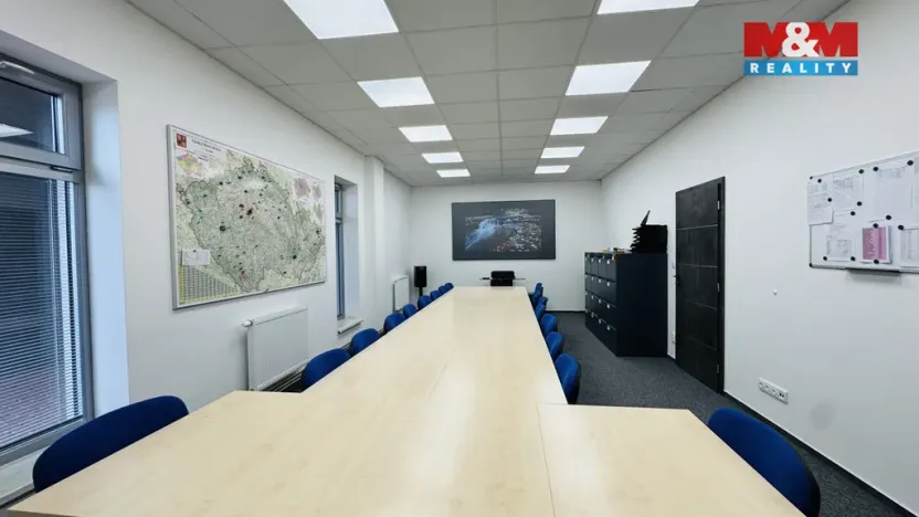 Pronájem kanceláře, Klecany, V Honech, 179 m2