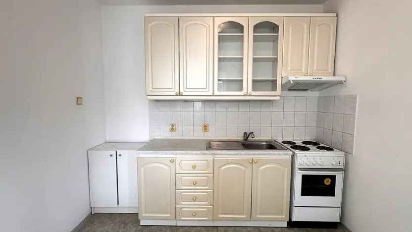 Pronájem bytu 2+kk, Pardubice, Na Labišti, 60 m2