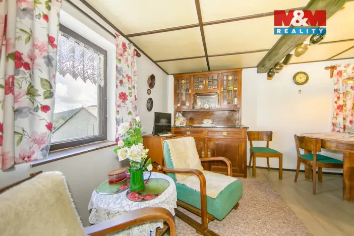 Prodej chalupy, Kolinec - Tajanov, 141 m2