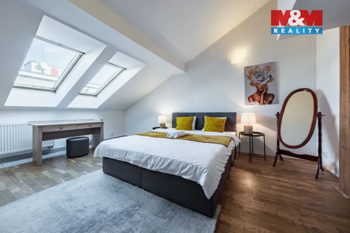 Prodej atypického bytu, Praha - Nové Město, Řeznická, 300 m2