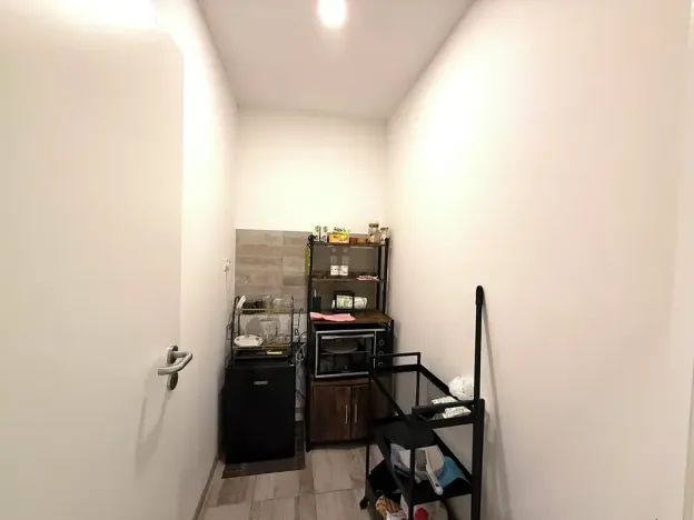 Pronájem obchodního prostoru, Praha - Vršovice, Rostovská, 56 m2