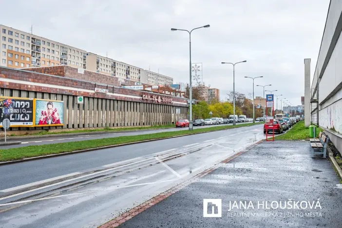 Pronájem bytu 3+1, Praha - Chodov, Bachova, 67 m2