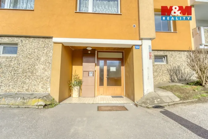 Prodej bytu 3+1, Žlutice, Pod Strání, 75 m2