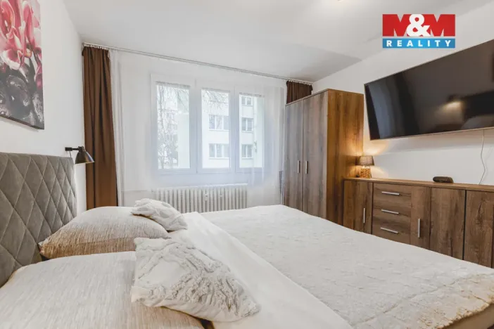 Prodej bytu 4+1, Klatovy - Klatovy III, Pod Hůrkou, 81 m2