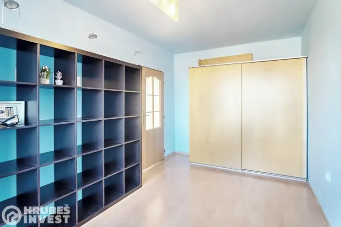 Prodej bytu 3+1, Hradec Králové, Bratří Štefanů, 61 m2