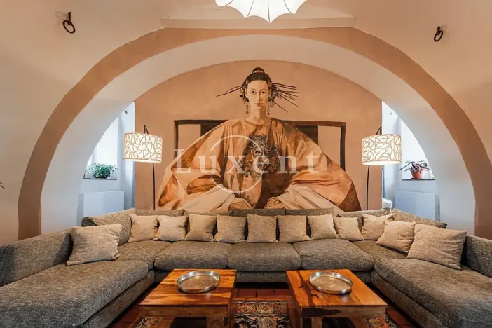 Prodej domu, Hluboká nad Vltavou, 1114 m2