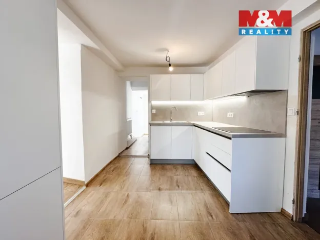 Prodej rodinného domu, Litomyšl - Litomyšl-Město, Na Lánech, 2275 m2