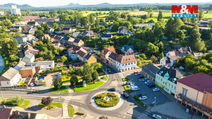 Prodej rodinného domu, Mimoň - Mimoň II, náměstí Čsl. armády, 150 m2