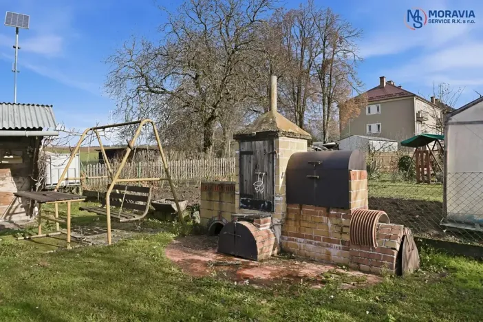 Prodej bytu 3+1, Maletín, 56 m2