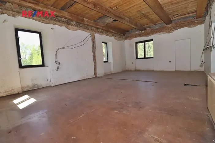 Prodej rodinného domu, Kostelec u Heřmanova Městce, 415 m2