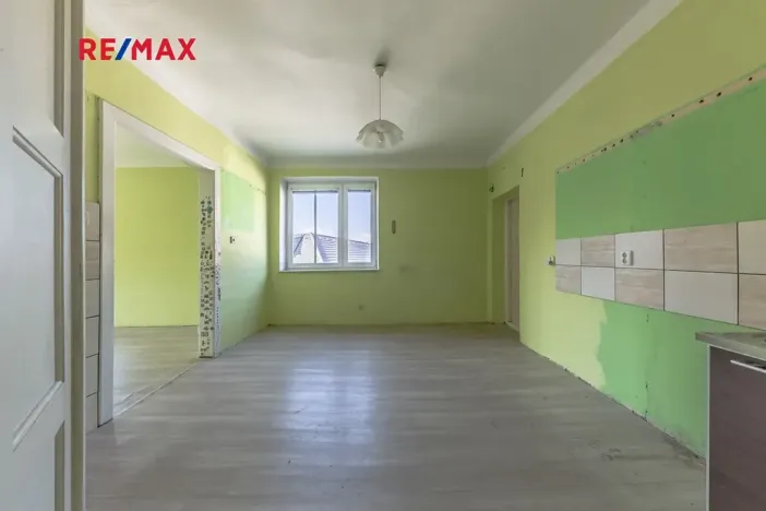 Prodej rodinného domu, Lomnice nad Lužnicí, Tyršova, 315 m2