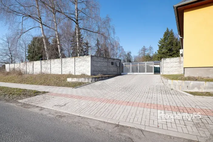 Pronájem bytu 2+kk, Vinařice, 56 m2