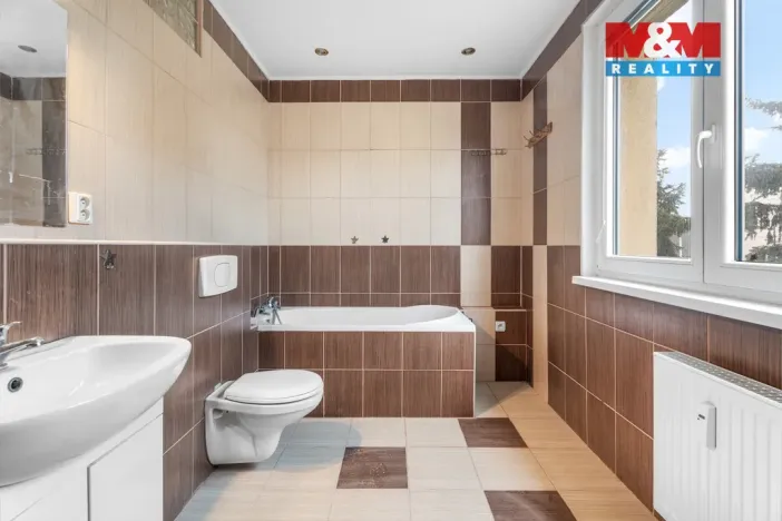 Prodej bytu 2+1, Most, Hutnická, 55 m2