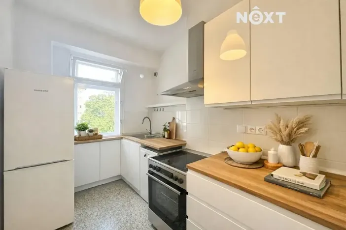 Prodej bytu 3+1, Praha - Vršovice, Vladivostocká, 72 m2