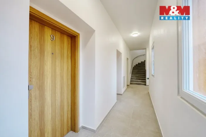 Pronájem bytu 2+kk, Plzeň - Jižní Předměstí, Husova, 43 m2