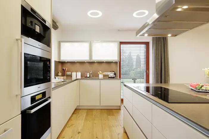 Prodej rodinného domu, Konojedy, 489 m2