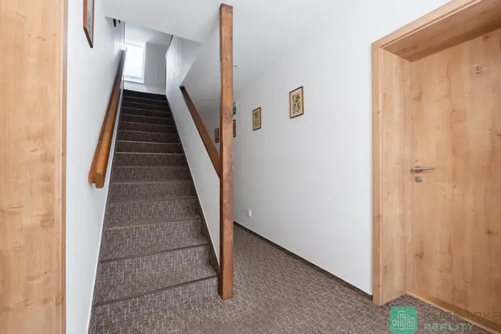 Prodej ubytování, Loučná pod Klínovcem, 428 m2