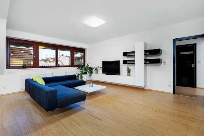 Prodej bytu 4+kk, České Budějovice - České Budějovice 3, Skuherského, 99 m2