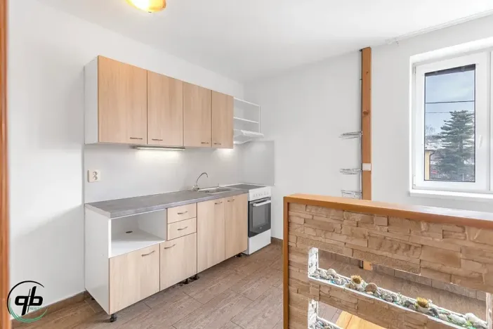Prodej bytu 3+1, Bílovec, Radotínská, 78 m2
