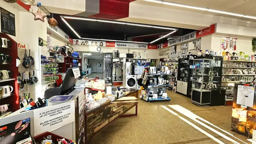 Pronájem obchodního prostoru, Letovice, Masarykovo náměstí, 140 m2