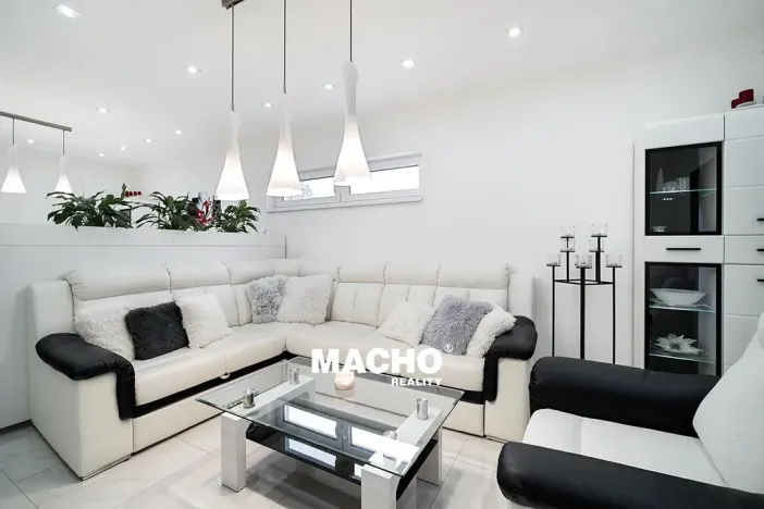 Prodej rodinného domu, Soběslav, Na Pilátě I, 220 m2