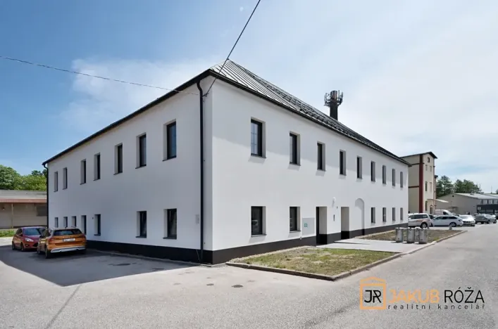 Pronájem bytu 3+kk, Vrchlabí, Na bělidle, 84 m2