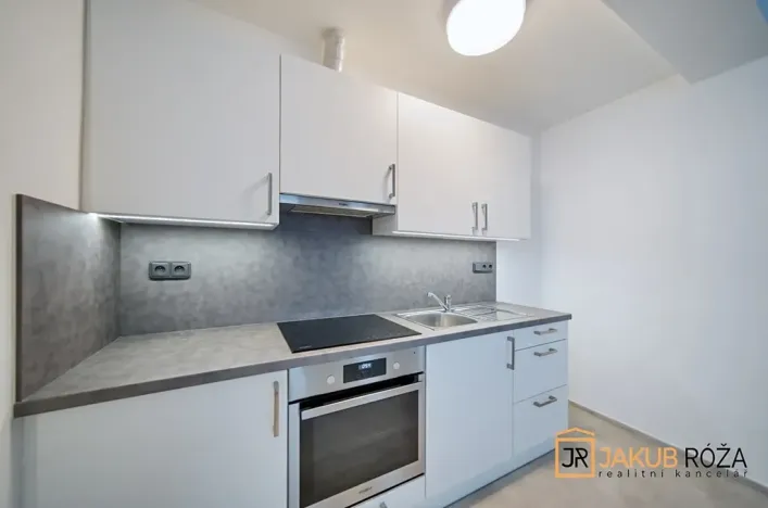 Pronájem bytu 3+kk, Vrchlabí, Na bělidle, 84 m2