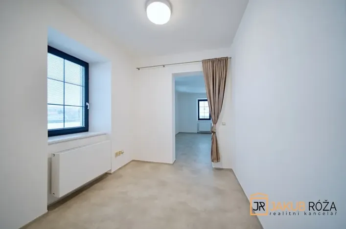 Pronájem bytu 3+kk, Vrchlabí, Na bělidle, 84 m2