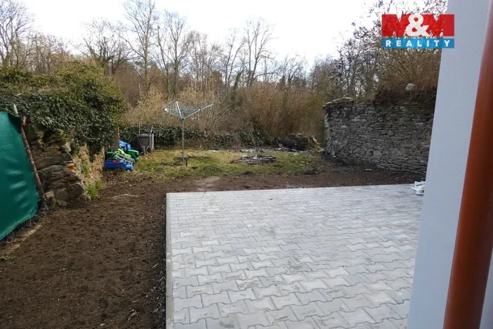 Prodej činžovního domu, Žleby, Zámecké náměstí, 228 m2