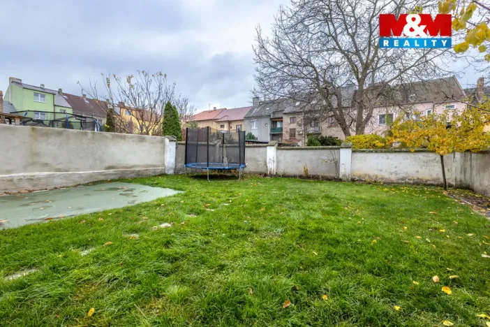 Prodej činžovního domu, Louny, Karlova, 193 m2