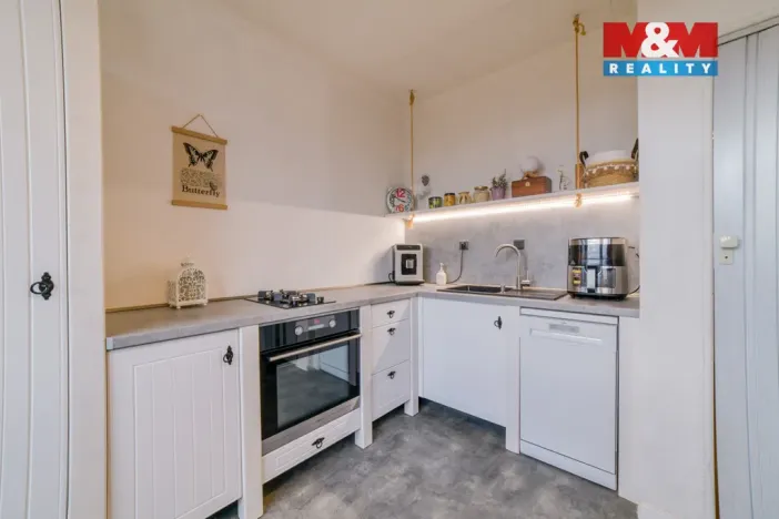 Prodej bytu 1+1, Planá, Fučíkova, 39 m2