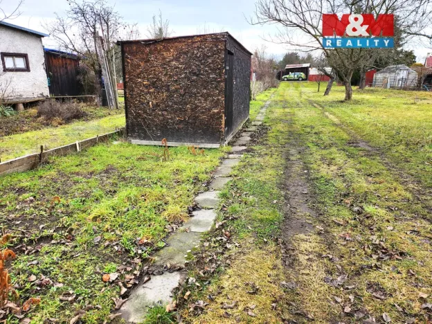 Prodej zahrady, Louny, 343 m2