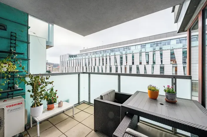 Pronájem bytu 2+kk, Praha - Karlín, Rohanské nábřeží, 67 m2