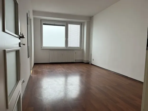 Pronájem bytu 1+1, Praha - Záběhlice, Zvonková, 40 m2