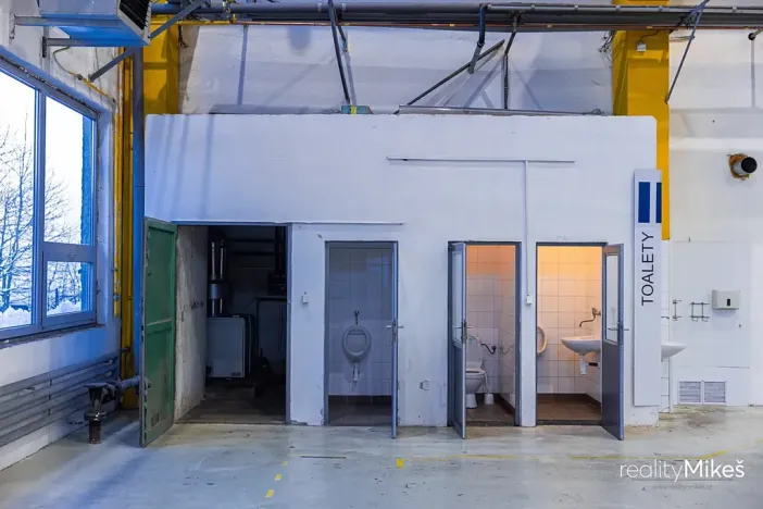 Prodej výrobních prostor, Liberec, Malodoubská, 3613 m2