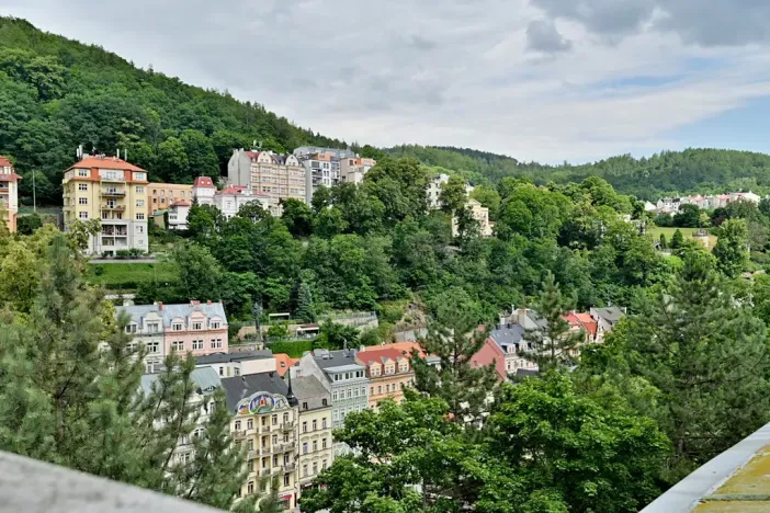 Prodej bytu 3+kk, Karlovy Vary, Zámecký vrch, 102 m2