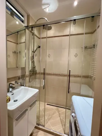 Prodej bytu 2+kk, Karlovy Vary, Vřídelní, 36 m2