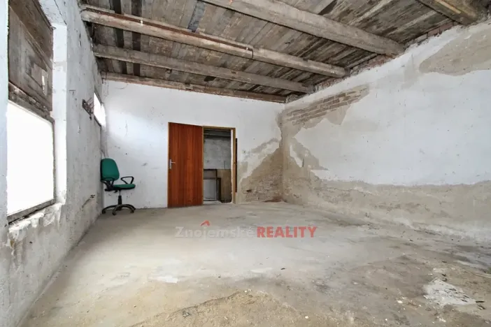 Prodej vinného sklepa, Chvalovice, 106 m2