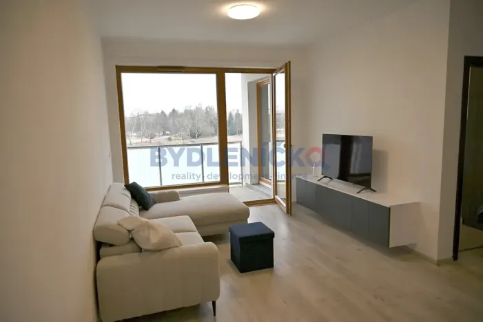 Pronájem bytu 2+kk, České Budějovice, U Lučního jezu, 61 m2