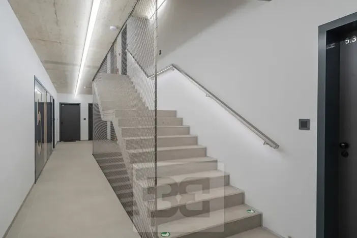 Pronájem bytu 1+kk, Praha - Košíře, Starokošířská, 40 m2